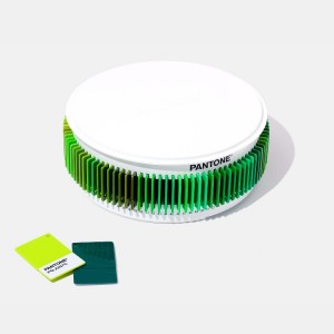 PANTONE-PLASTIC-CHIPS-greens-COLORI-PANTONE-PLASTICA