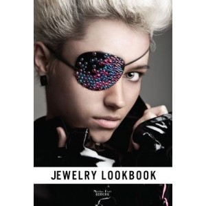 JEWELRY LOOKBOOK